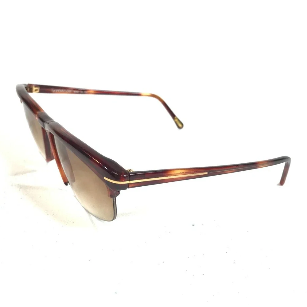 Vintage Gianni Versace Sunglasses MOD.391 COL.747 Tortoise Brown Gradient Lenses